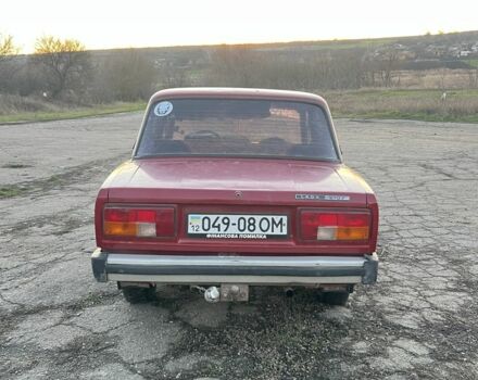 Красный ВАЗ 2105, объемом двигателя 1.5 л и пробегом 100 тыс. км за 816 $, фото 5 на Automoto.ua