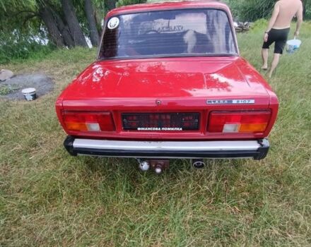 Красный ВАЗ 2105, объемом двигателя 1.5 л и пробегом 100 тыс. км за 816 $, фото 9 на Automoto.ua