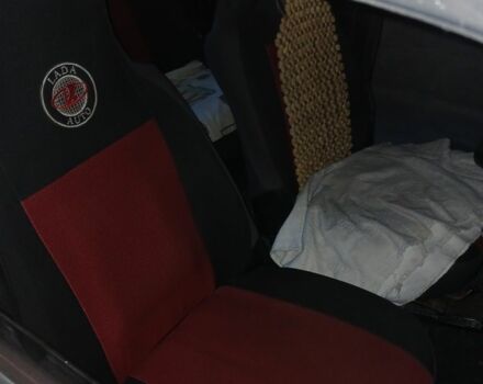 ВАЗ 2105 1981 у Запоріжжя на Automoto.ua Червоний ВАЗ 2105, об'ємом двигуна 0 л та пробігом 33 тис. км за 478 $, фото 10 на Automoto.ua