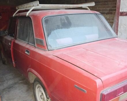 ВАЗ 2105 1981 у Запоріжжя на Automoto.ua Червоний ВАЗ 2105, об'ємом двигуна 0 л та пробігом 33 тис. км за 478 $, фото 2 на Automoto.ua
