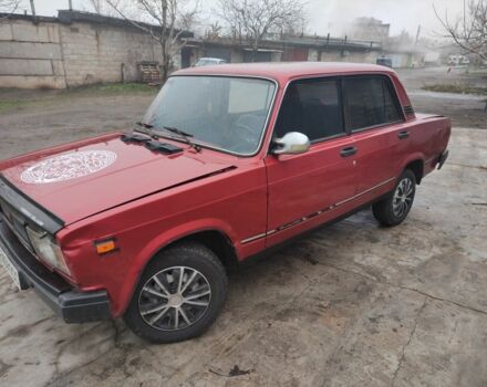 Красный ВАЗ 2105, объемом двигателя 1.3 л и пробегом 33 тыс. км за 617 $, фото 1 на Automoto.ua