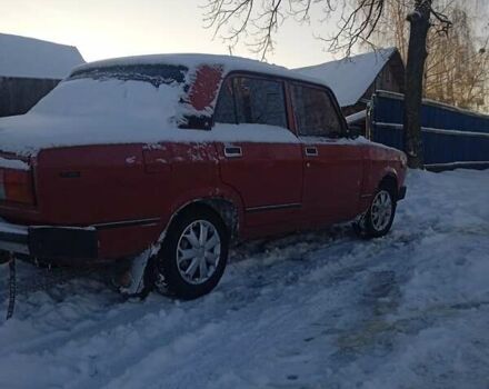 Красный ВАЗ 2105, объемом двигателя 0 л и пробегом 68 тыс. км за 1050 $, фото 2 на Automoto.ua