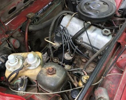 Красный ВАЗ 2105, объемом двигателя 1.3 л и пробегом 100 тыс. км за 787 $, фото 3 на Automoto.ua