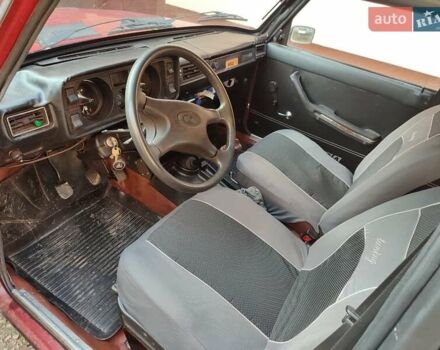 Красный ВАЗ 2105, объемом двигателя 1.3 л и пробегом 22 тыс. км за 1050 $, фото 8 на Automoto.ua