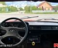 Красный ВАЗ 2105, объемом двигателя 1.3 л и пробегом 80 тыс. км за 1200 $, фото 4 на Automoto.ua