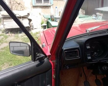 Красный ВАЗ 2105, объемом двигателя 0 л и пробегом 44 тыс. км за 2800 $, фото 21 на Automoto.ua