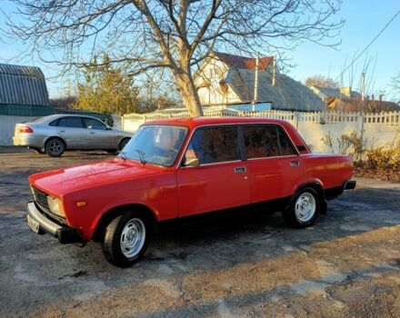 Красный ВАЗ 2105, объемом двигателя 1.5 л и пробегом 1000 тыс. км за 663 $, фото 2 на Automoto.ua