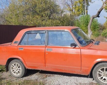 Красный ВАЗ 2105, объемом двигателя 1.2 л и пробегом 47 тыс. км за 834 $, фото 3 на Automoto.ua