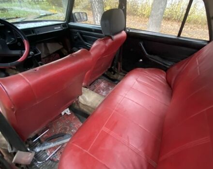 Красный ВАЗ 2105, объемом двигателя 1.2 л и пробегом 63 тыс. км за 287 $, фото 5 на Automoto.ua