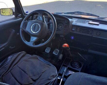 Красный ВАЗ 2105, объемом двигателя 1.3 л и пробегом 180 тыс. км за 650 $, фото 5 на Automoto.ua