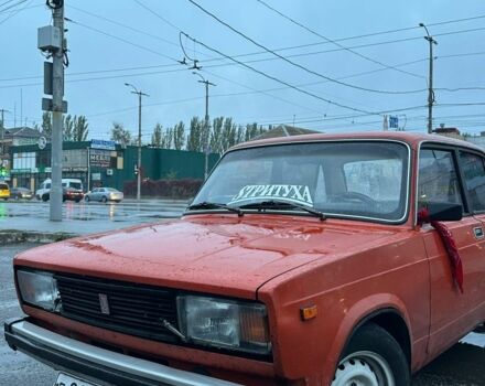 Красный ВАЗ 2105, объемом двигателя 0 л и пробегом 200 тыс. км за 524 $, фото 2 на Automoto.ua