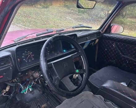 Красный ВАЗ 2105, объемом двигателя 1.3 л и пробегом 333 тыс. км за 298 $, фото 7 на Automoto.ua