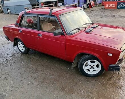 Красный ВАЗ 2105, объемом двигателя 1.5 л и пробегом 50 тыс. км за 1500 $, фото 2 на Automoto.ua