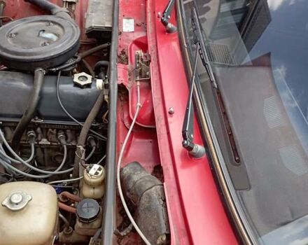 Красный ВАЗ 2105, объемом двигателя 0 л и пробегом 44 тыс. км за 2800 $, фото 31 на Automoto.ua