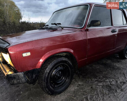 ВАЗ 2105 1983 в Решетиловке на Automoto.ua Красный ВАЗ 2105, объемом двигателя 1.3 л и пробегом 95 тыс. км за 700 $, фото 1 на Automoto.ua