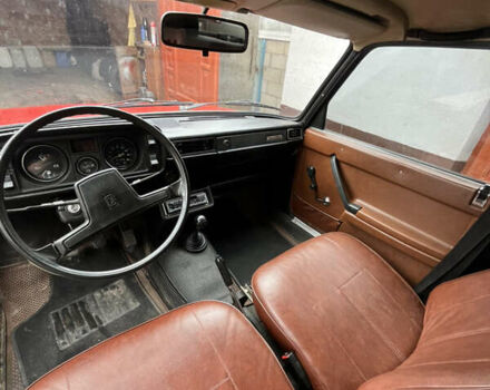 Червоний ВАЗ 2105, об'ємом двигуна 1.3 л та пробігом 80 тис. км за 2000 $, фото 25 на Automoto.ua