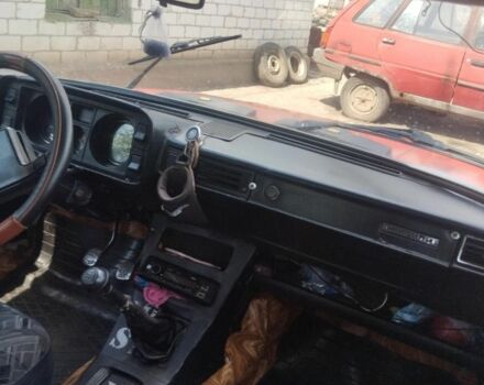 Красный ВАЗ 2105, объемом двигателя 1 л и пробегом 100 тыс. км за 592 $, фото 1 на Automoto.ua