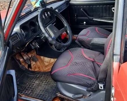 Красный ВАЗ 2105, объемом двигателя 1.3 л и пробегом 68 тыс. км за 800 $, фото 4 на Automoto.ua