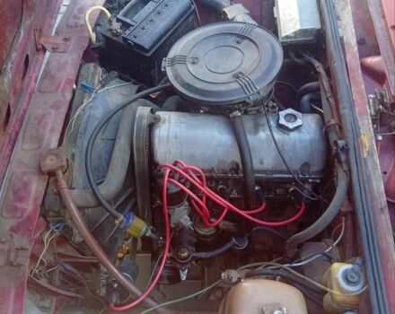 Красный ВАЗ 2105, объемом двигателя 1.5 л и пробегом 170 тыс. км за 214 $, фото 6 на Automoto.ua