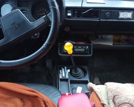 Красный ВАЗ 2105, объемом двигателя 1.3 л и пробегом 100 тыс. км за 1600 $, фото 11 на Automoto.ua