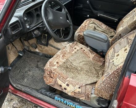 Красный ВАЗ 2105, объемом двигателя 1.3 л и пробегом 3 тыс. км за 523 $, фото 5 на Automoto.ua