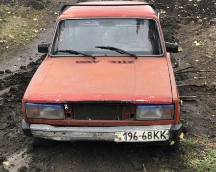 Красный ВАЗ 2105, объемом двигателя 10 л и пробегом 30 тыс. км за 171 $, фото 1 на Automoto.ua