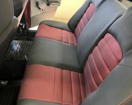 Красный ВАЗ 2105, объемом двигателя 1.2 л и пробегом 110 тыс. км за 1850 $, фото 5 на Automoto.ua