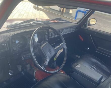 Красный ВАЗ 2105, объемом двигателя 1.5 л и пробегом 180 тыс. км за 750 $, фото 5 на Automoto.ua