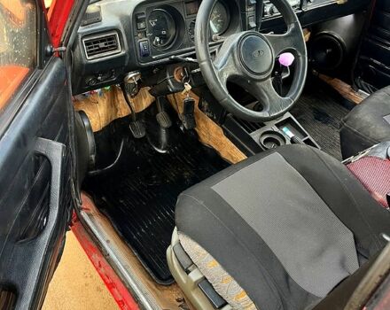 Красный ВАЗ 2105, объемом двигателя 1.2 л и пробегом 0 тыс. км за 1000 $, фото 1 на Automoto.ua