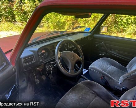 Красный ВАЗ 2105, объемом двигателя 1.3 л и пробегом 100 тыс. км за 300 $, фото 5 на Automoto.ua
