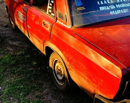 Красный ВАЗ 2105, объемом двигателя 1.5 л и пробегом 0 тыс. км за 240 $, фото 2 на Automoto.ua