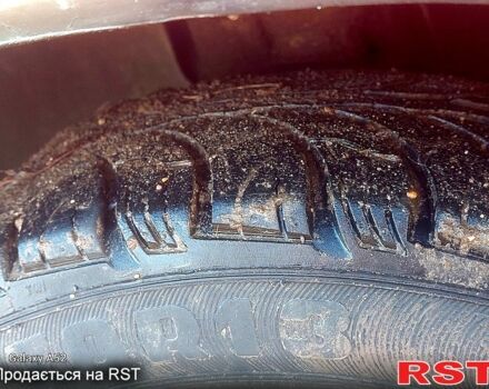 Красный ВАЗ 2105, объемом двигателя 15 л и пробегом 200 тыс. км за 790 $, фото 2 на Automoto.ua
