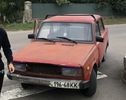 Красный ВАЗ 2105, объемом двигателя 10 л и пробегом 30 тыс. км за 171 $, фото 3 на Automoto.ua
