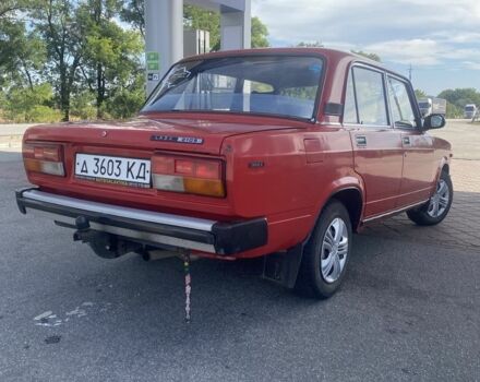 Красный ВАЗ 2105, объемом двигателя 1.5 л и пробегом 180 тыс. км за 750 $, фото 2 на Automoto.ua
