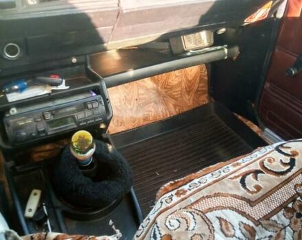 Красный ВАЗ 2105, объемом двигателя 1.3 л и пробегом 220 тыс. км за 650 $, фото 1 на Automoto.ua