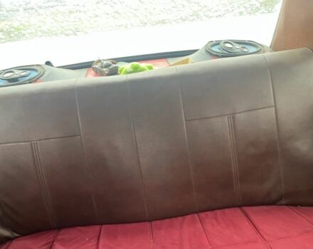 Красный ВАЗ 2105, объемом двигателя 1.3 л и пробегом 200 тыс. км за 426 $, фото 6 на Automoto.ua