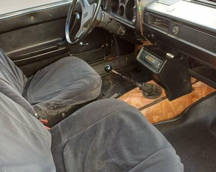 Красный ВАЗ 2105, объемом двигателя 1.29 л и пробегом 203 тыс. км за 700 $, фото 3 на Automoto.ua