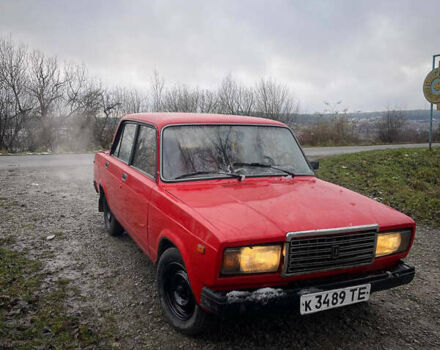 Красный ВАЗ 2105, объемом двигателя 1.5 л и пробегом 100 тыс. км за 600 $, фото 1 на Automoto.ua