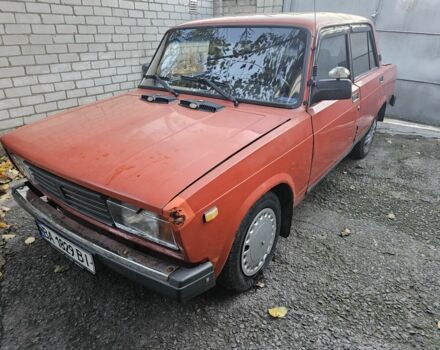 Красный ВАЗ 2105, объемом двигателя 1.6 л и пробегом 70 тыс. км за 476 $, фото 1 на Automoto.ua