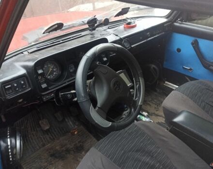 Красный ВАЗ 2105, объемом двигателя 0 л и пробегом 100 тыс. км за 899 $, фото 7 на Automoto.ua