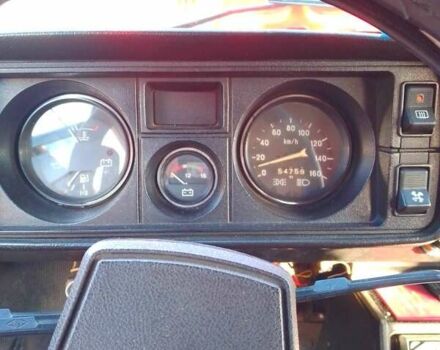 Красный ВАЗ 2105, объемом двигателя 1.3 л и пробегом 55 тыс. км за 1500 $, фото 4 на Automoto.ua