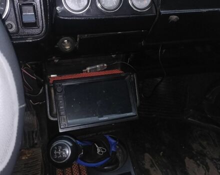 Красный ВАЗ 2105, объемом двигателя 0 л и пробегом 100 тыс. км за 899 $, фото 6 на Automoto.ua