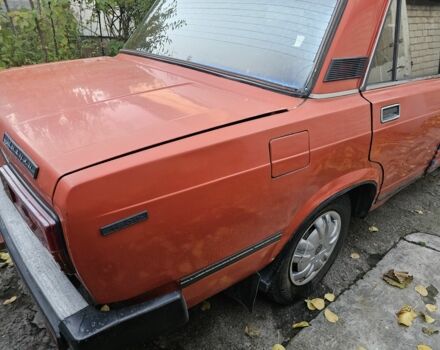 Красный ВАЗ 2105, объемом двигателя 1.6 л и пробегом 70 тыс. км за 476 $, фото 3 на Automoto.ua