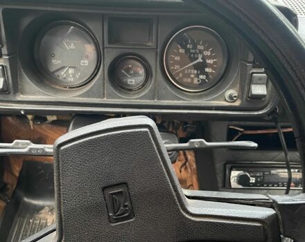 Красный ВАЗ 2105, объемом двигателя 1.5 л и пробегом 275 тыс. км за 1000 $, фото 7 на Automoto.ua