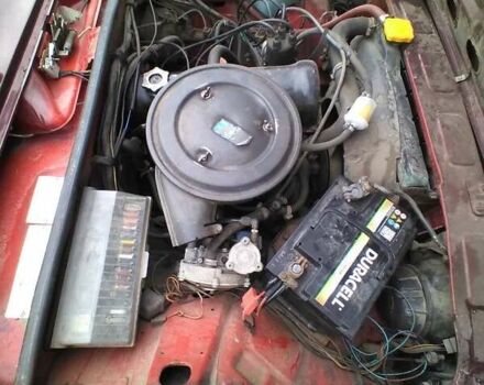 Красный ВАЗ 2105, объемом двигателя 0 л и пробегом 40 тыс. км за 1000 $, фото 4 на Automoto.ua