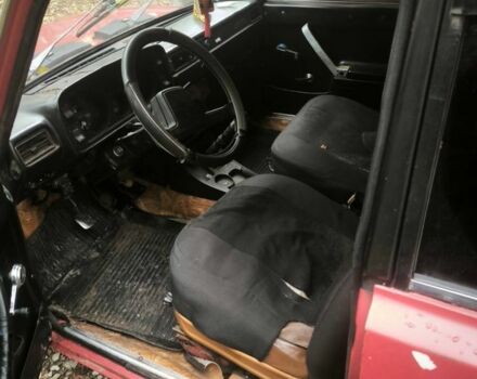 Красный ВАЗ 2105, объемом двигателя 0 л и пробегом 3 тыс. км за 596 $, фото 2 на Automoto.ua