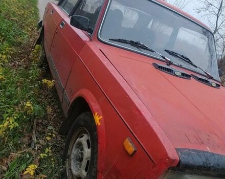 Красный ВАЗ 2105, объемом двигателя 1.3 л и пробегом 678 тыс. км за 350 $, фото 3 на Automoto.ua