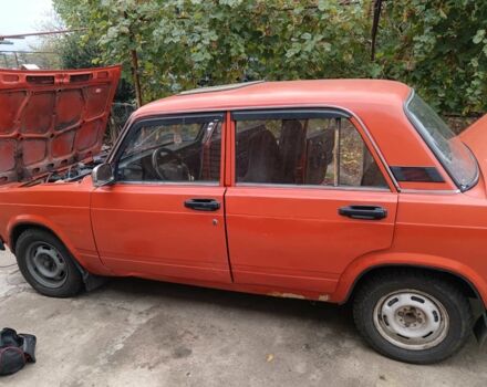 Красный ВАЗ 2105, объемом двигателя 1.3 л и пробегом 8 тыс. км за 839 $, фото 2 на Automoto.ua