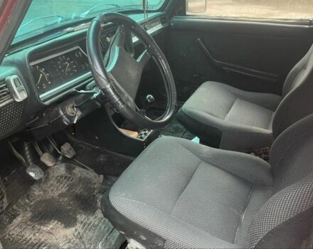 Червоний ВАЗ 2105, об'ємом двигуна 1.6 л та пробігом 200 тис. км за 402 $, фото 4 на Automoto.ua