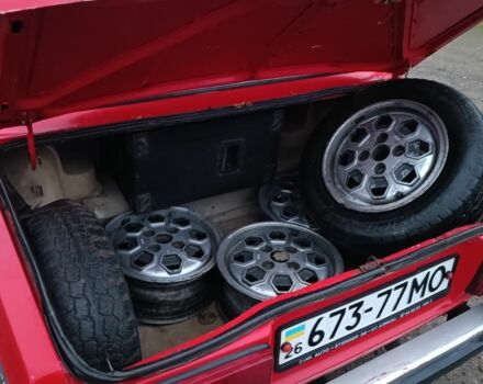 Красный ВАЗ 2105, объемом двигателя 1.5 л и пробегом 90 тыс. км за 780 $, фото 7 на Automoto.ua